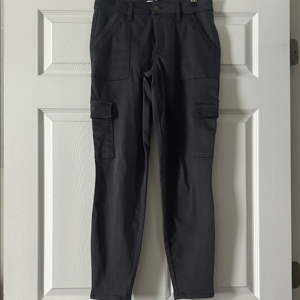 Evereve Charcoal Cargo Pants